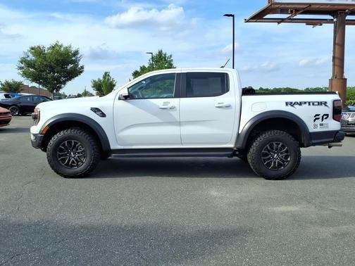 Oxford White 2024 Ford Ranger Raptor