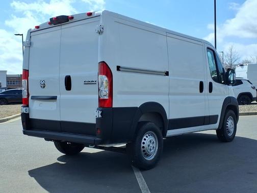 2026 RAM ProMaster 1500 Low Roof