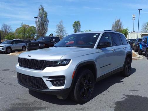 2023 Jeep Grand Cherokee Altitude