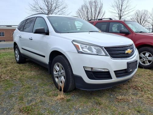 2017 Chevrolet Traverse LS