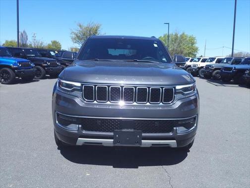 2022 Jeep Wagoneer Series II 4x2