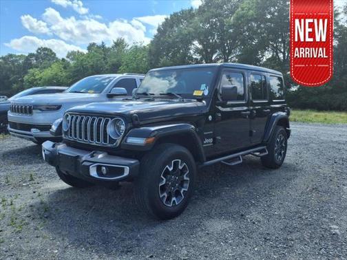 2024 Jeep Wrangler 4-Door Sahara 4x4