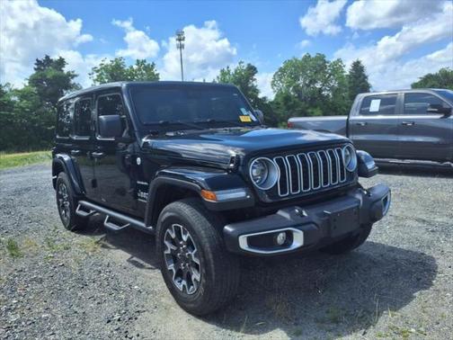 2024 Jeep Wrangler 4-Door Sahara 4x4