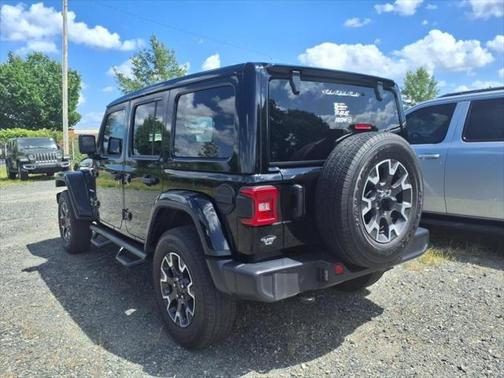 2024 Jeep Wrangler 4-Door Sahara 4x4