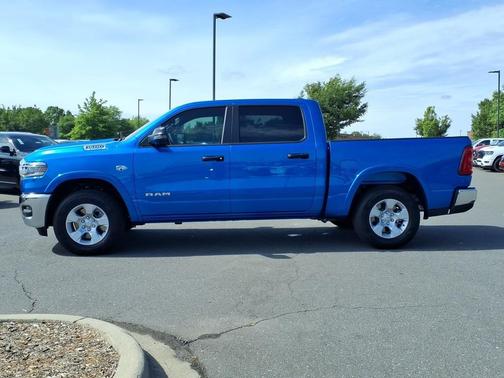 Hydro Blue Pearlcoat 2026 RAM 1500 Big Horn/Lone Star