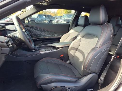 2025 Dodge Charger Daytona R/T