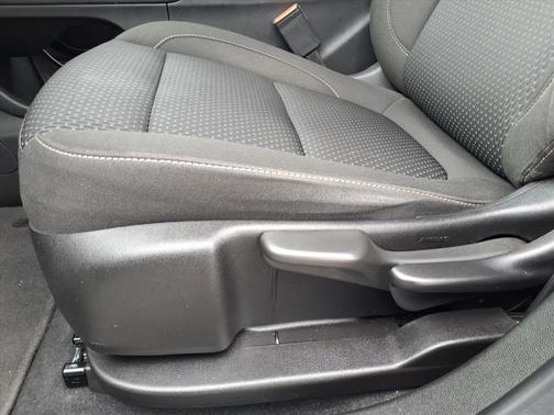 2022 GMC Acadia FWD SLE