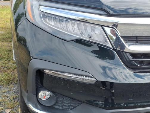 2021 Honda Pilot Touring 8-Passenger