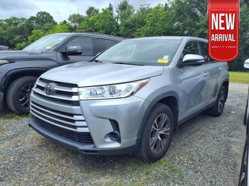 2019 Toyota Highlander LE