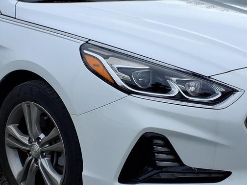 2018 Hyundai SONATA Limited