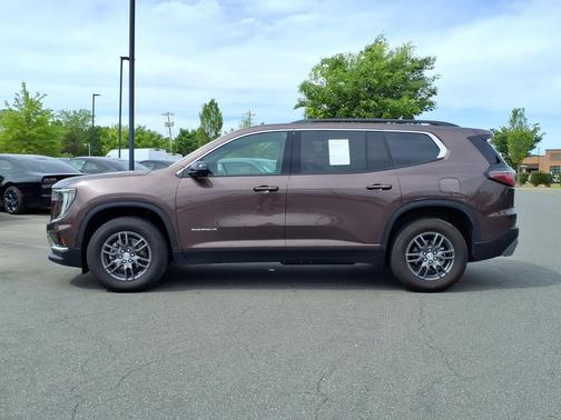 Crystal Metallic 2025 GMC Acadia FWD Elevation