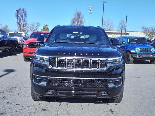 2025 Jeep Wagoneer 4x4