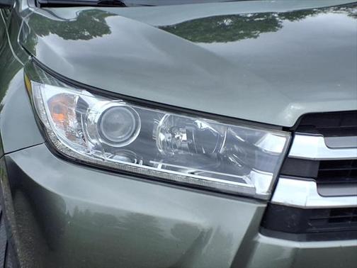 2019 Toyota Highlander Limited Platinum