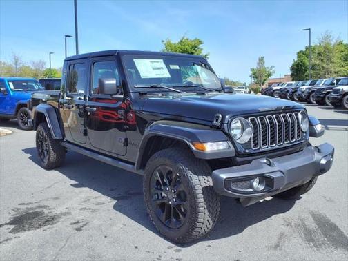 2025 Jeep Gladiator Nighthawk