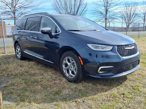 2023 Chrysler Pacifica Limited