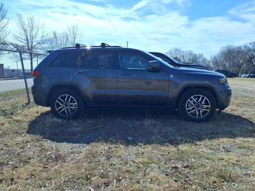 2021 Jeep Grand Cherokee Trailhawk