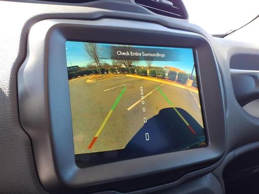 2023 Jeep Renegade Trailhawk