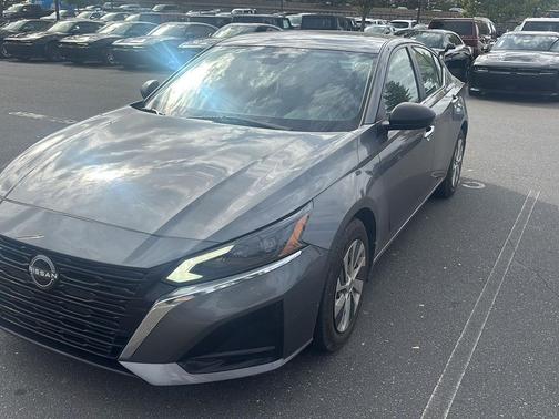 2024 Nissan Altima S FWD