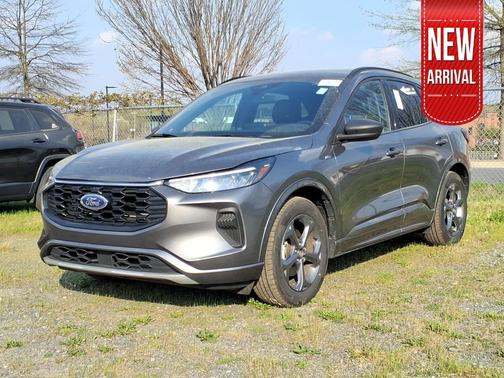 Carbonized Gray 2024 Ford Escape ST-Line