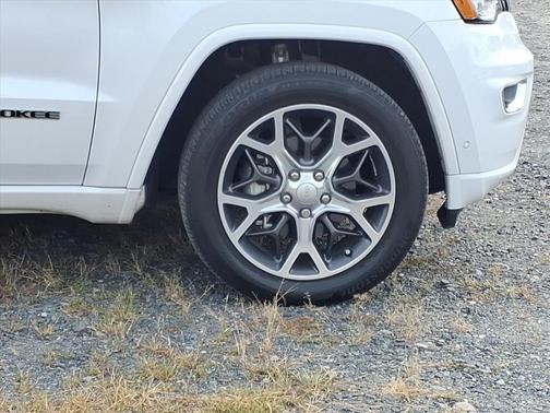 2019 Jeep Grand Cherokee Overland