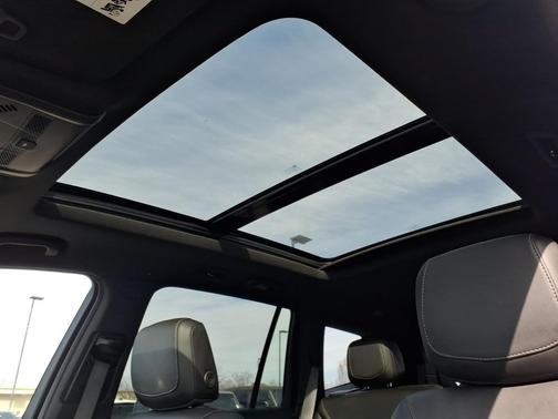 2024 Cadillac XT6 Premium Luxury FWD