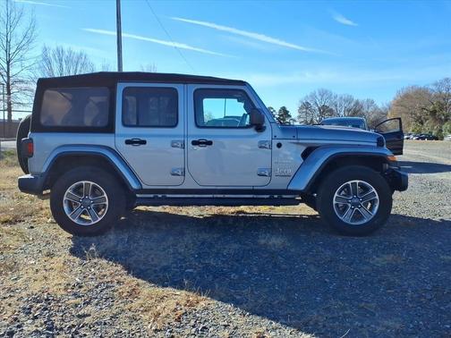 2019 Jeep Wrangler Unlimited Sahara