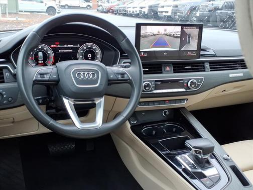 2023 Audi A4 45 S line Premium Plus