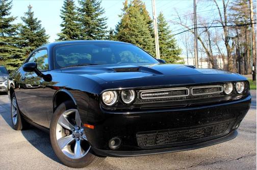 2021 Dodge Challenger SXT