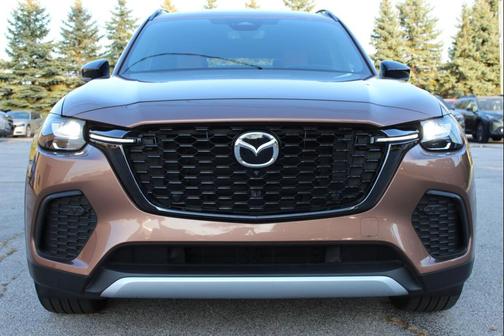 2025 Mazda CX-70 PHEV Premium Plus Package