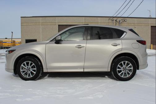 2025 Mazda CX-5 2.5 S Preferred Package