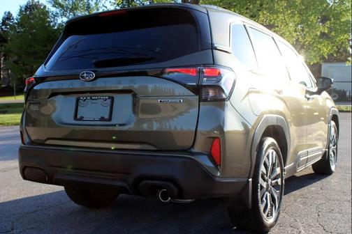2025 Subaru Forester Touring