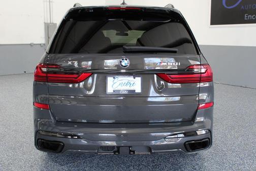 2021 BMW X7 M50i