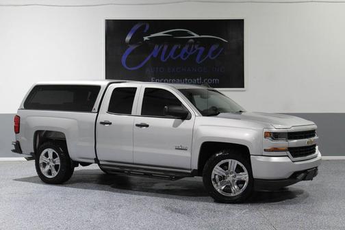 Silver Ice Metallic 2018 Chevrolet Silverado 1500 Custom