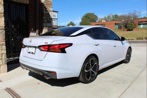 2024 Nissan Altima SR FWD