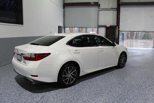 2016 Lexus ES 350 Base