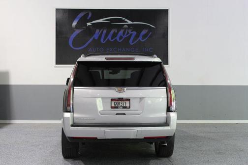 Radiant Silver Metallic 2017 Cadillac Escalade Premium Luxury