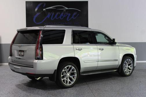 Radiant Silver Metallic 2017 Cadillac Escalade Premium Luxury