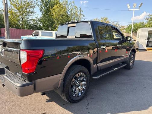 2018 Nissan Titan Platinum Reserve