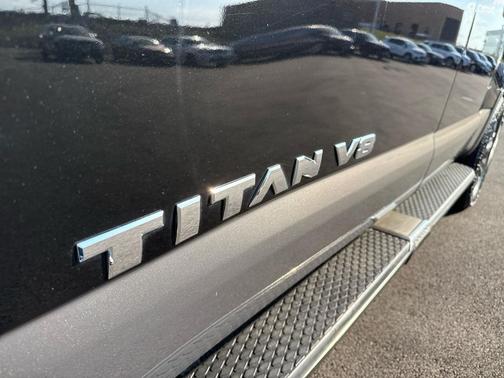 2018 Nissan Titan Platinum Reserve