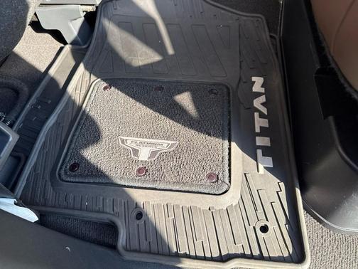 2018 Nissan Titan Platinum Reserve