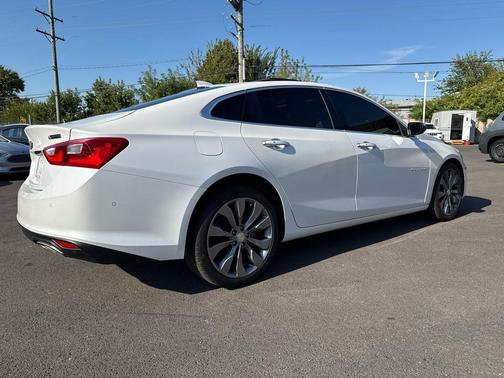 2018 Chevrolet Malibu Premier