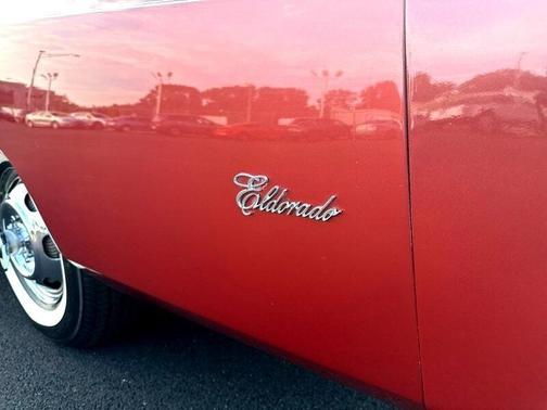 1975 Cadillac Eldorado 