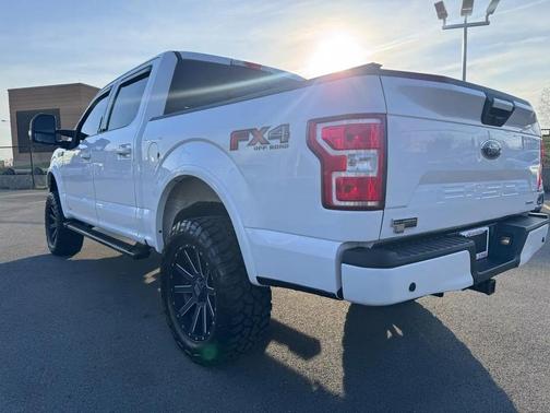 White 2018 Ford F-150 Lariat