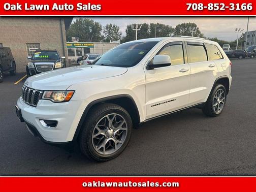 2018 Jeep Grand Cherokee Laredo E