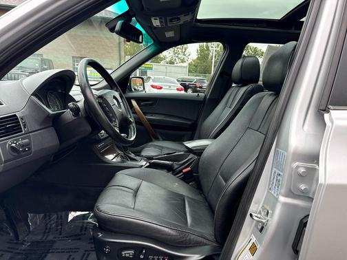 2004 BMW X3 3.0i