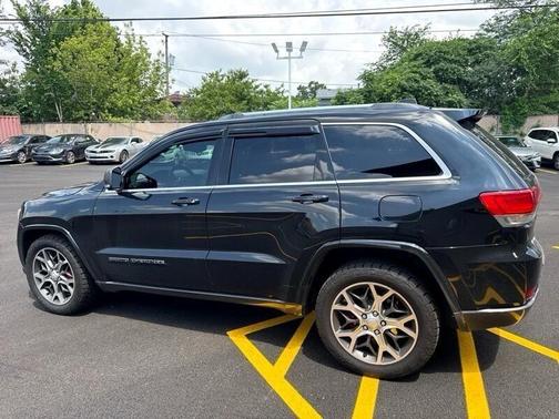 2018 Jeep Grand Cherokee Sterling Edition