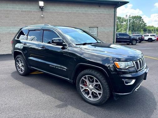 2018 Jeep Grand Cherokee Sterling Edition