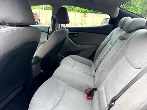 2014 Hyundai ELANTRA Limited