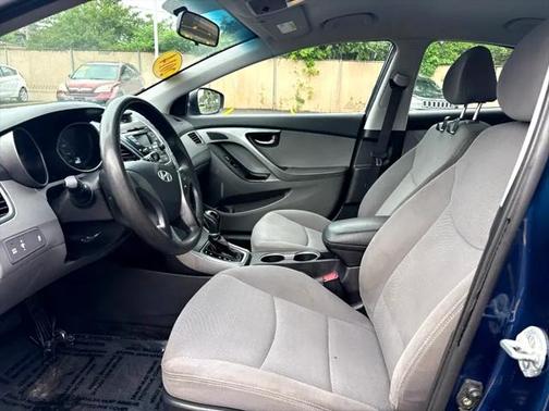 2014 Hyundai ELANTRA Limited