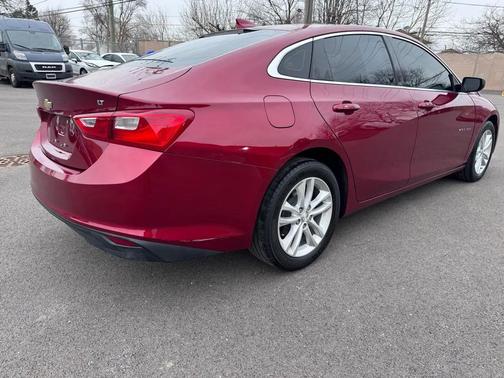 2017 Chevrolet Malibu 1LT